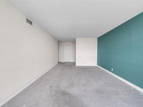 1000 Parkview Dr 925, Hallandale Beach FL 33009