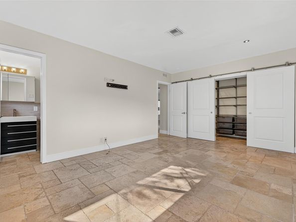 2110 NE 56 St, Fort Lauderdale FL 33308