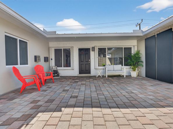 2110 NE 56 St, Fort Lauderdale FL 33308