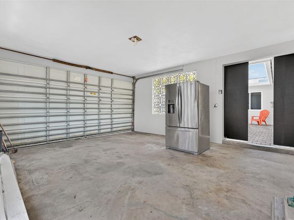 2110 NE 56 St, Fort Lauderdale FL 33308