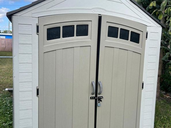 1530 SW 68th Ave, North Lauderdale FL 33068