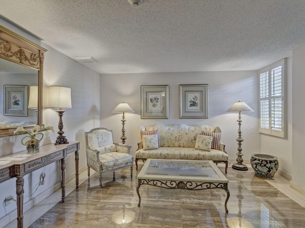 2600 N Flagler Drive 610, West Palm Beach FL 33407