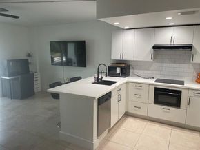 2900 NE 30th St B2, Fort Lauderdale FL 33306