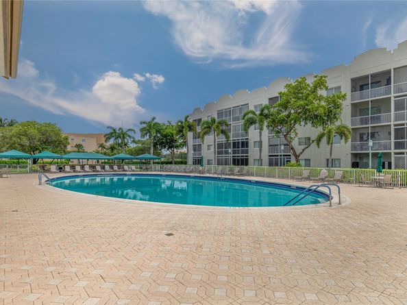 7739 Southampton Ter 411, Tamarac FL 33321