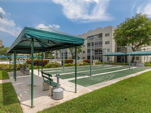 7739 Southampton Ter 411, Tamarac FL 33321