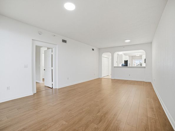 7739 Southampton Ter 411, Tamarac FL 33321