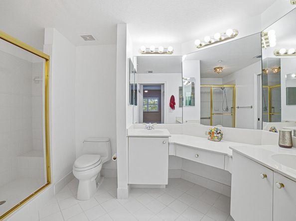 7739 Southampton Ter 411, Tamarac FL 33321