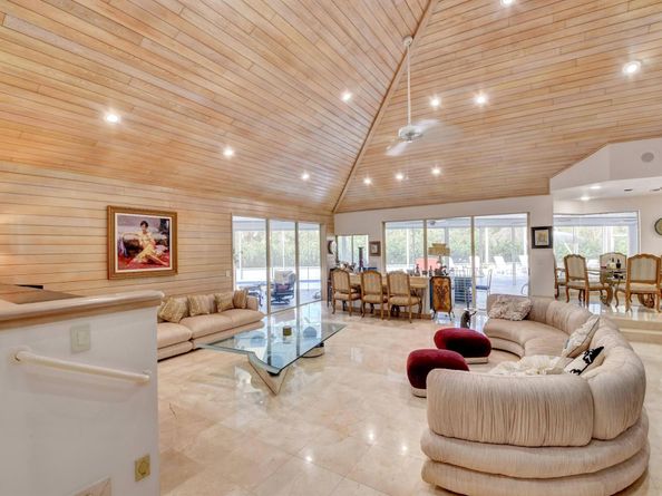 56 Northwoods Lane, Boynton Beach FL 33436