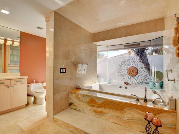 56 Northwoods Lane, Boynton Beach FL 33436