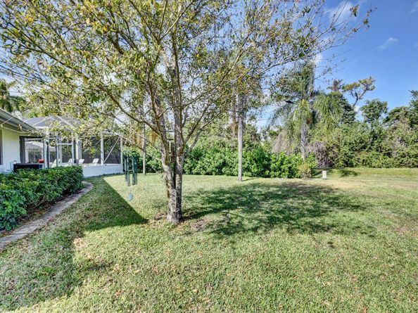 56 Northwoods Lane, Boynton Beach FL 33436