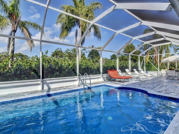 56 Northwoods Lane, Boynton Beach FL 33436