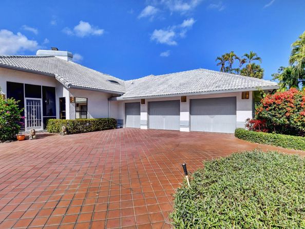 56 Northwoods Lane, Boynton Beach FL 33436