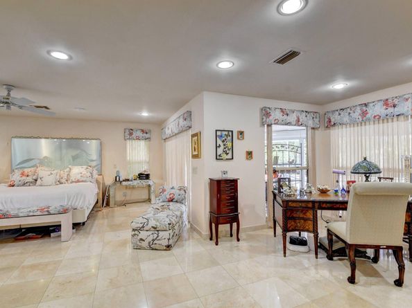 56 Northwoods Lane, Boynton Beach FL 33436