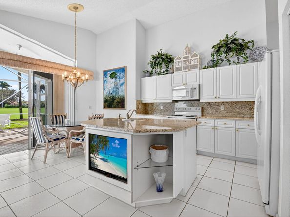 4477 Kensington Park Way, Lake Worth FL 33449