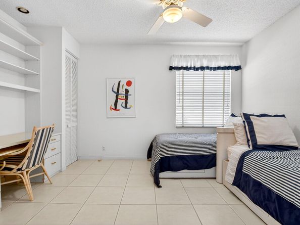 4477 Kensington Park Way, Lake Worth FL 33449