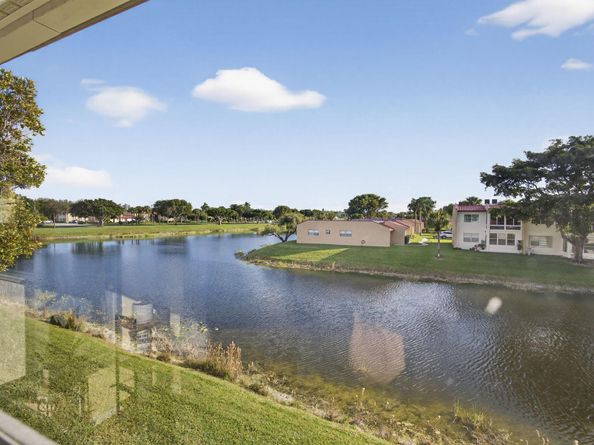 148 Lake Carol Drive, West Palm Beach FL 33411