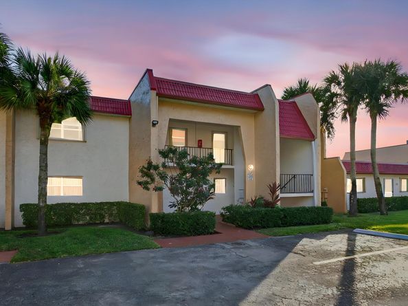 148 Lake Carol Drive, West Palm Beach FL 33411