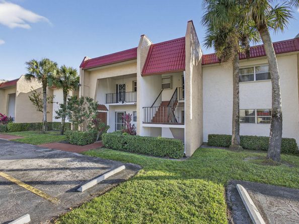 148 Lake Carol Drive, West Palm Beach FL 33411