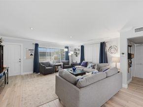 807 W Ocean Ave, Lantana FL 33462