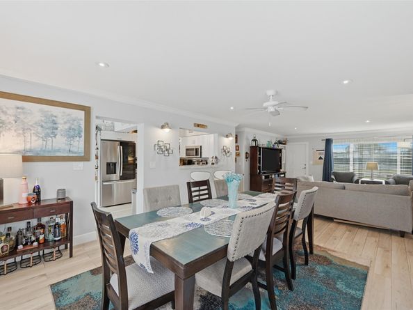 807 W Ocean Ave, Lantana FL 33462