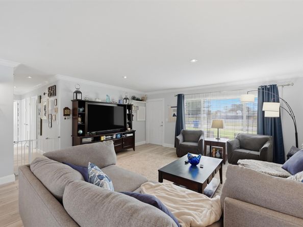 807 W Ocean Ave, Lantana FL 33462