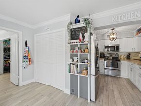 807 W Ocean Ave, Lantana FL 33462