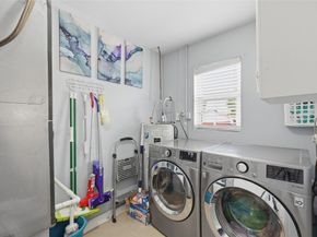 807 W Ocean Ave, Lantana FL 33462