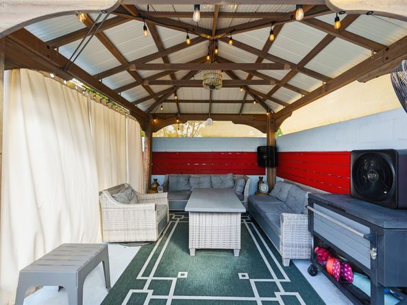 807 W Ocean Ave, Lantana FL 33462