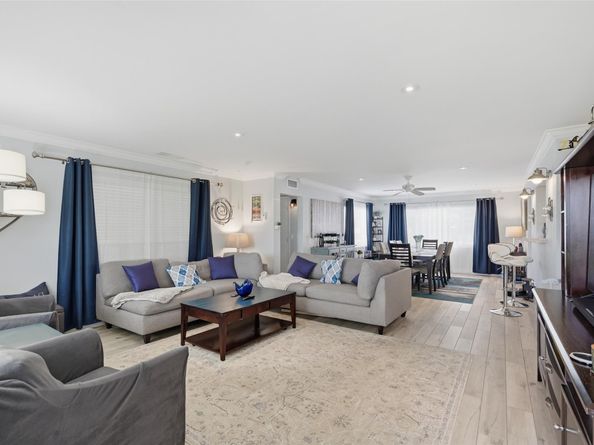 807 W Ocean Ave, Lantana FL 33462