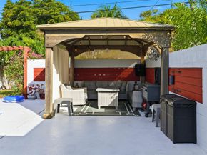 807 W Ocean Ave, Lantana FL 33462