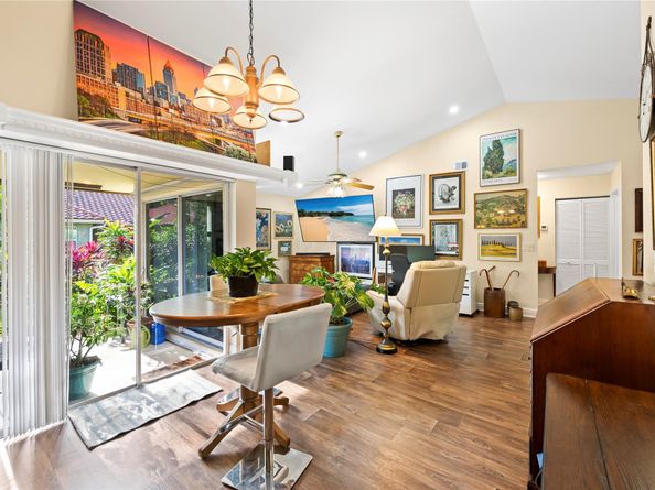 5875 NW 41st Way, Coconut Creek FL 33073