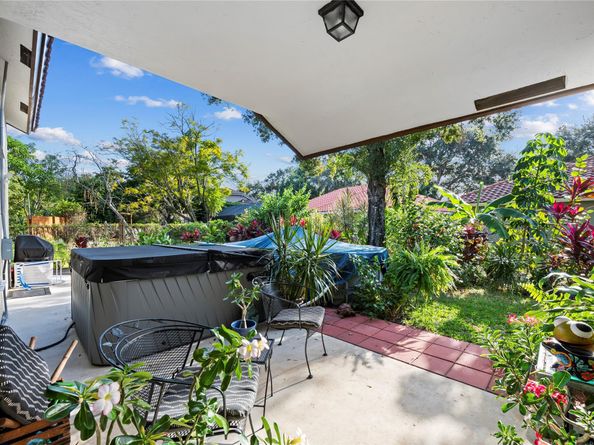 5875 NW 41st Way, Coconut Creek FL 33073