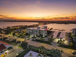 2860 S Ocean Blvd 601, Palm Beach FL 33480