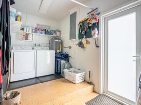 1940 SW 69th Ave, Plantation FL 33317