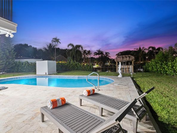 1561 SW 23rd Ave, Fort Lauderdale FL 33312