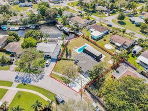 1561 SW 23rd Ave, Fort Lauderdale FL 33312