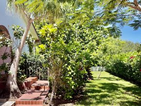 470 S Mars Way NE, Juno Beach FL 33408