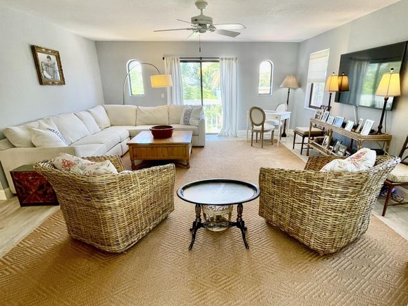 470 S Mars Way NE, Juno Beach FL 33408