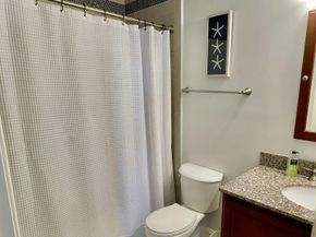 470 S Mars Way NE, Juno Beach FL 33408