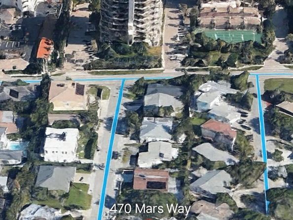 470 S Mars Way NE, Juno Beach FL 33408