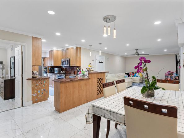 1409 NW 58th Avenue, Margate FL 33063