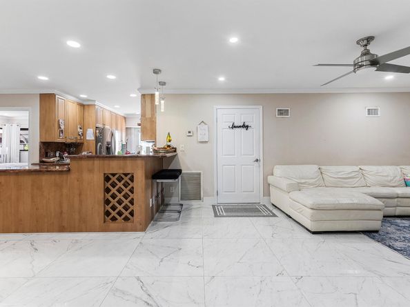 1409 NW 58th Avenue, Margate FL 33063