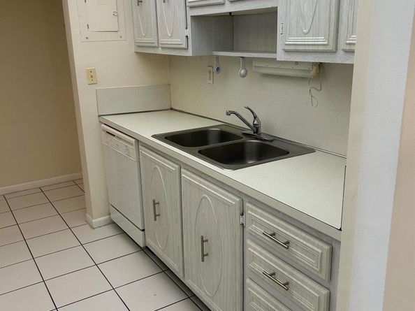 250 NE 20 Street 123s, Boca Raton FL 33431