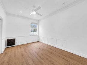 13702 NW 10th Ct, Pembroke Pines FL 33028