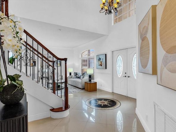 13702 NW 10th Ct, Pembroke Pines FL 33028