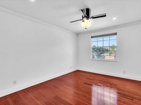 13702 NW 10th Ct, Pembroke Pines FL 33028