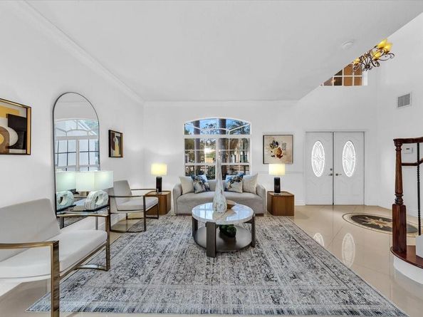 13702 NW 10th Ct, Pembroke Pines FL 33028