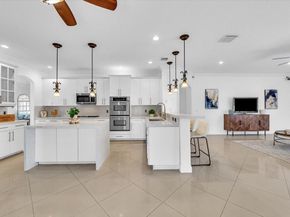 13702 NW 10th Ct, Pembroke Pines FL 33028