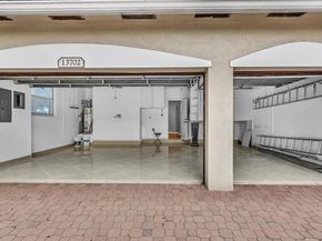 13702 NW 10th Ct, Pembroke Pines FL 33028