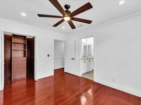 13702 NW 10th Ct, Pembroke Pines FL 33028